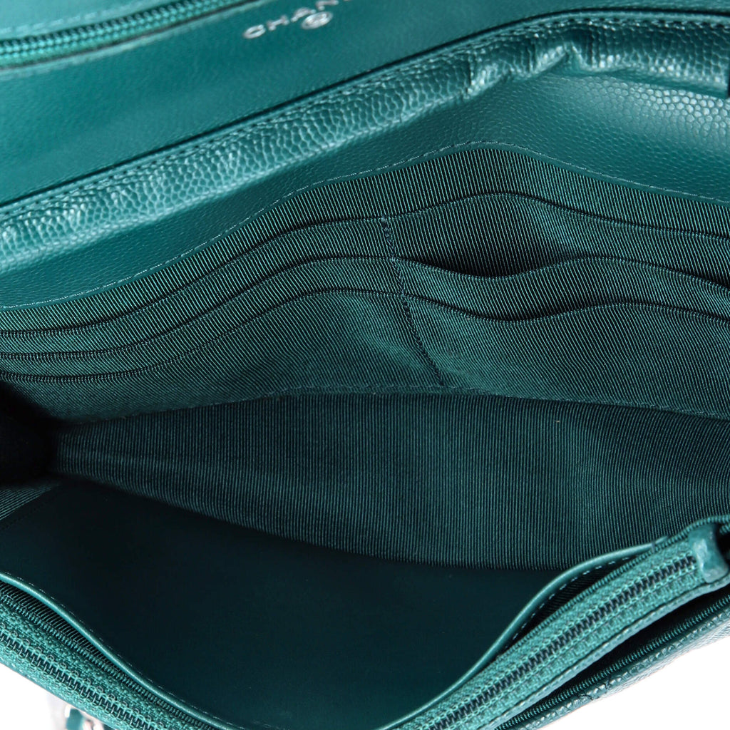 Wallet on Chain Quilted Caviar
