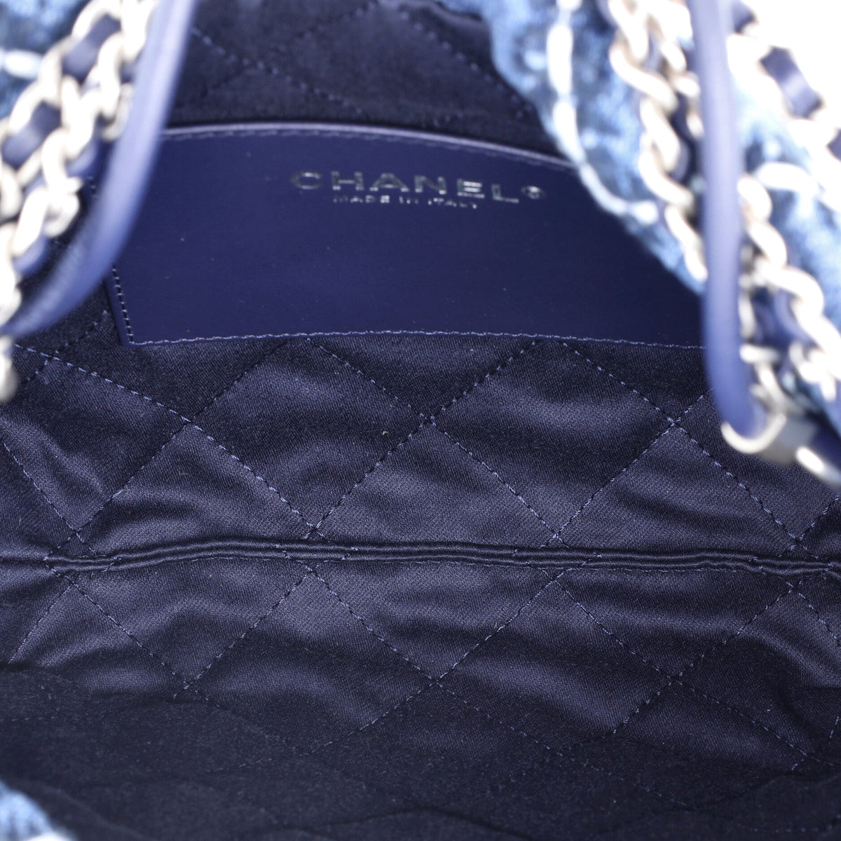 22 Chain Hobo Quilted Stitched Denim Mini