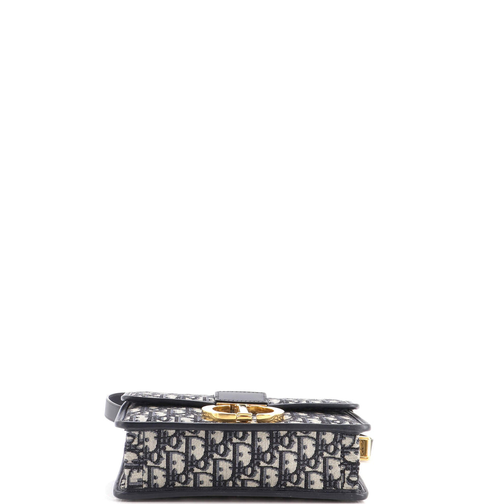 30 Montaigne Flap Bag Oblique Canvas