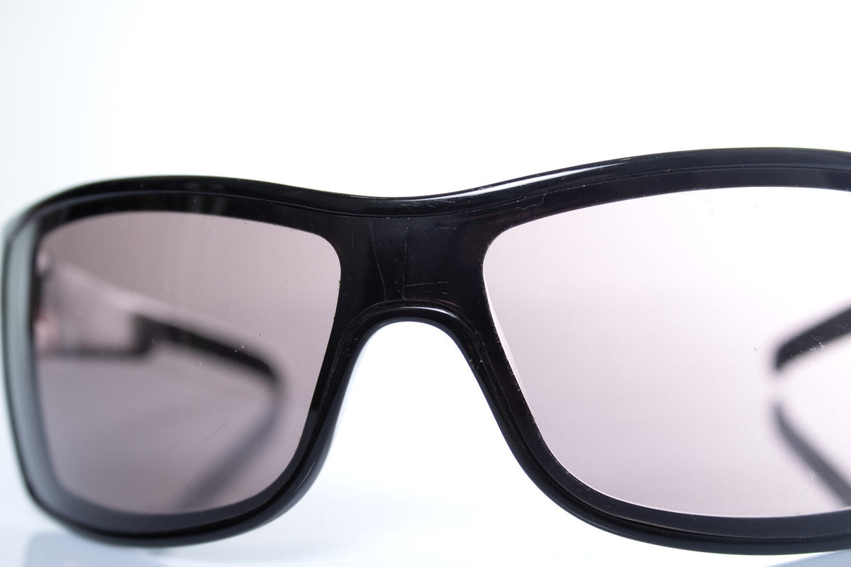 Gucci, shield sunglasses in black