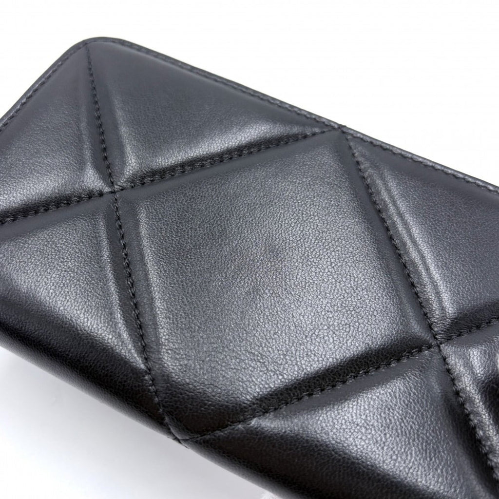 19 Zip Around Wallet Quilted Lambskin Long