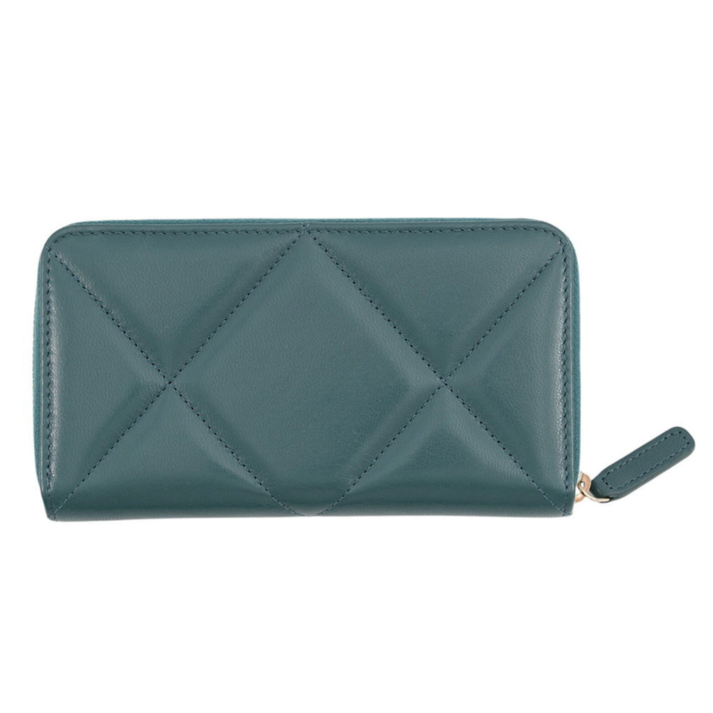19 Zip Around Wallet Quilted Lambskin Long